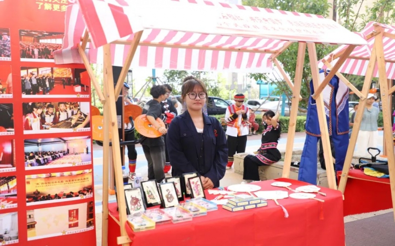 津南區(qū)民族團結(jié)進步宣傳月啟動，時代記憶精彩亮相