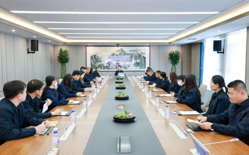 榮程新智研究院、榮程學(xué)院、榮程普濟(jì)公益基金會聯(lián)合召開2024年工作總結(jié)和2025年工作部署會議